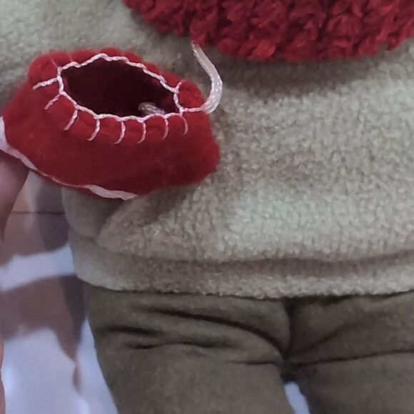 Hallmark Plush "Teddy Mittens" 2002 Winter Christmas Outfit - Picture 10 of 11